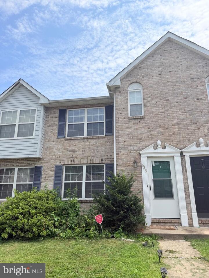 Property Photo:  623 Candlestick Lane  DE 19702 