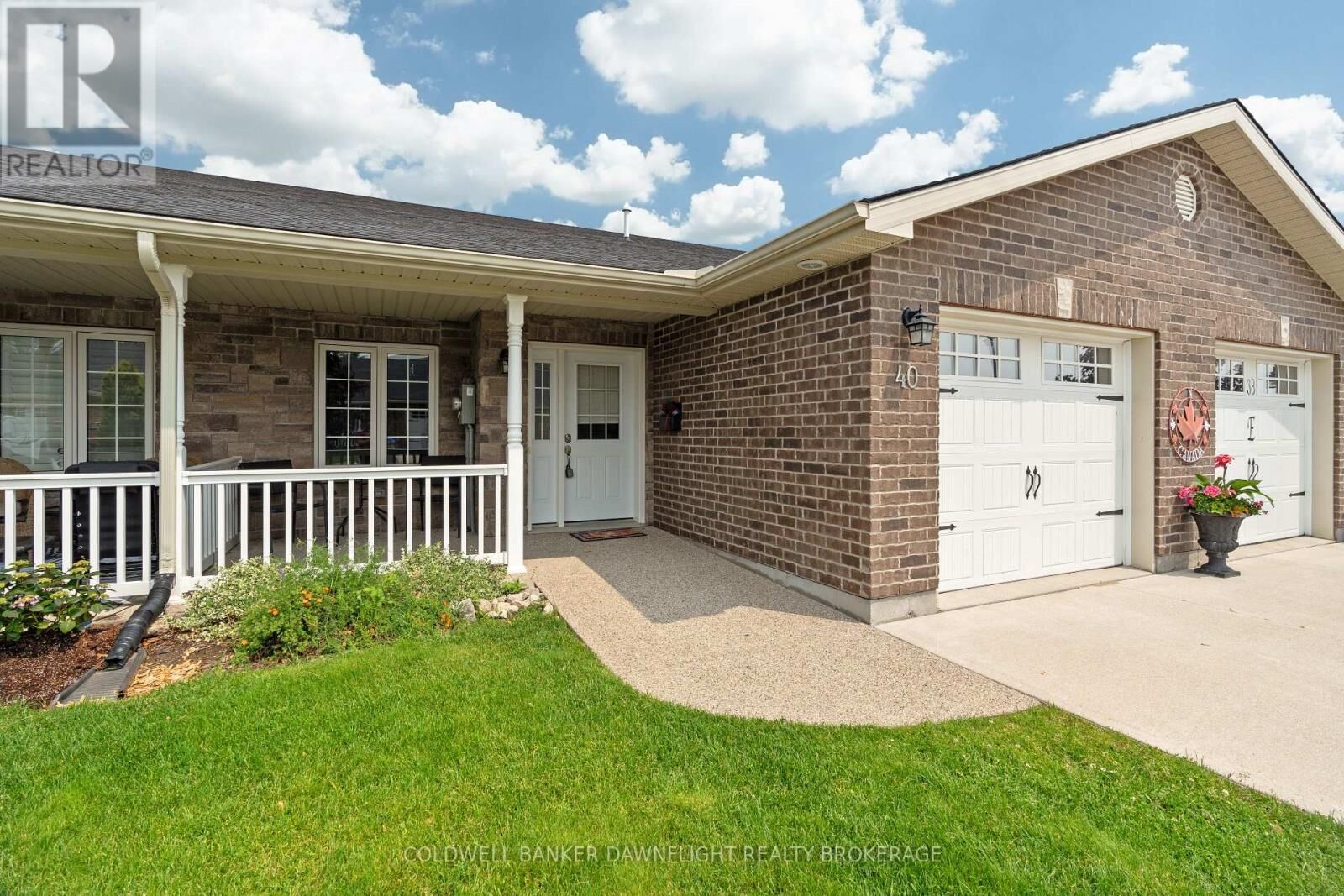Property Photo:  40 Devon Drive  ON N0M 1S3 