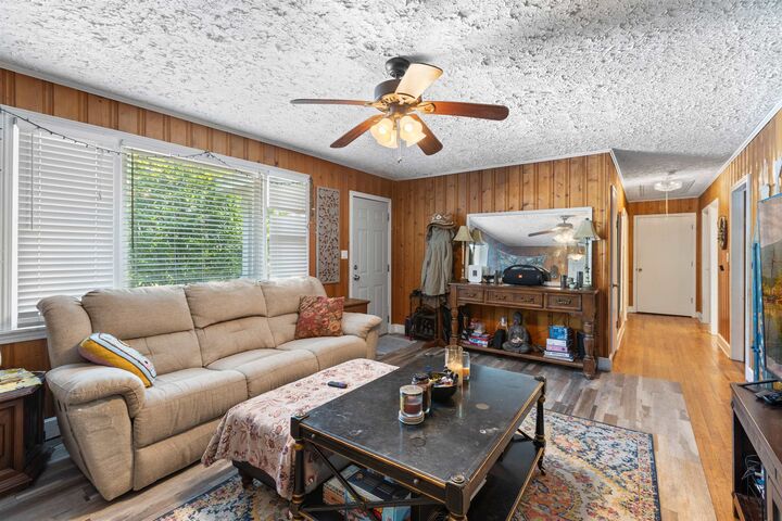 Property Photo:  611 Collins St.  SC 29577 
