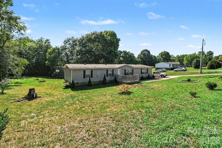 Property Photo:  2246 Emerald Mine Road  NC 28152 
