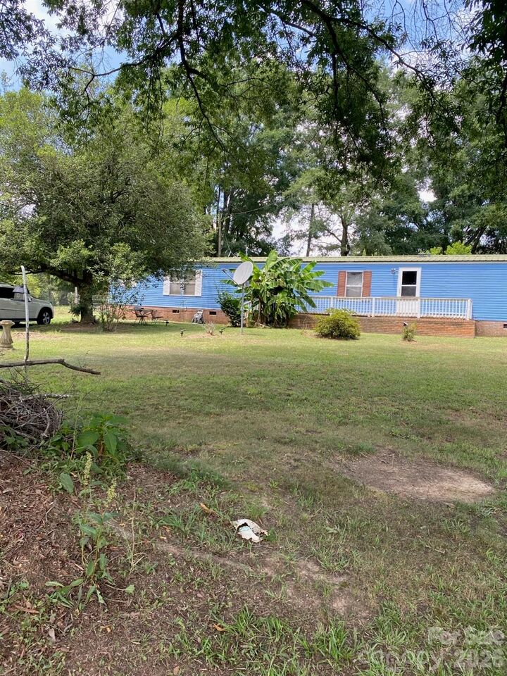 Property Photo: 3212 Trinity Church Road 2 NC 28112