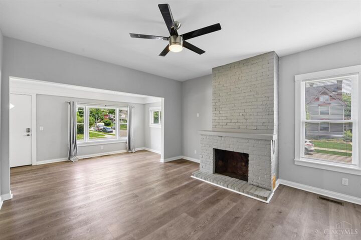 Property Photo:  2021 Hudson Avenue  OH 45212 