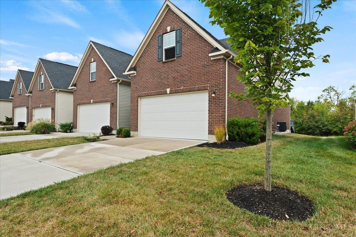 Property Photo:  7908 Pinnacle Point Drive  OH 45069 