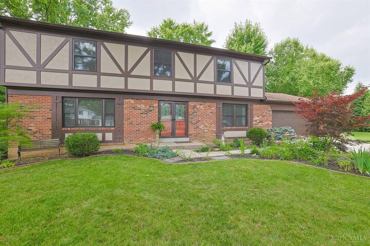 Property Photo:  8001 Deershadow Lane  OH 45242 