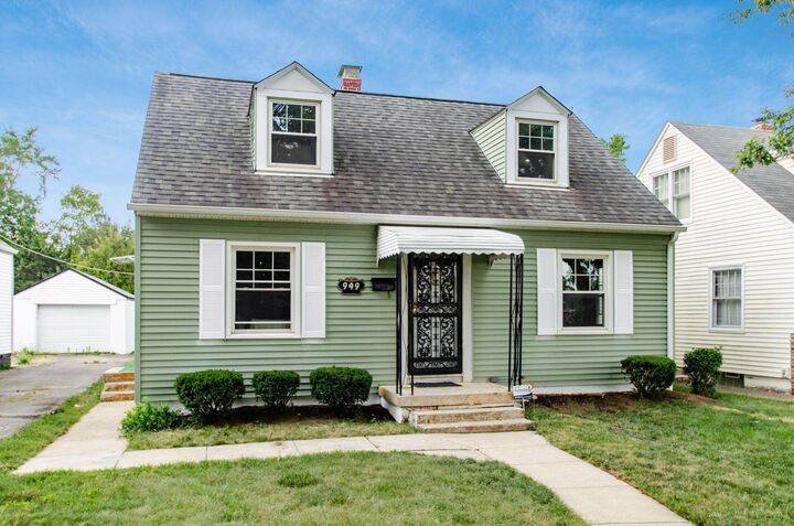 Property Photo: 949 E 19th Avenue OH 43211