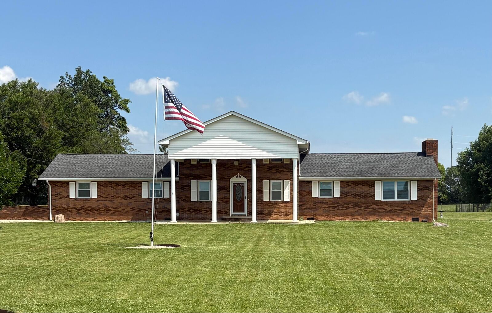 Property Photo: 13516 Scioto Darby Road OH 43146