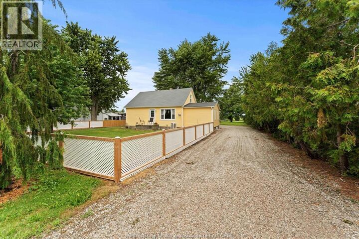 Property Photo: 9755 Gracey Sideroad ON N0P 1J0