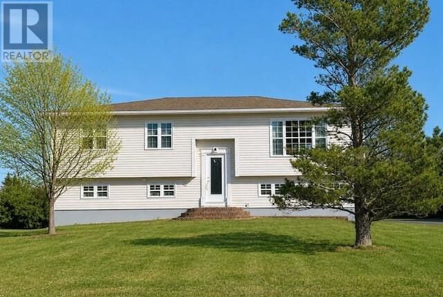 Property Photo:  2 Seaview Crescent  NL A0G 1B0 