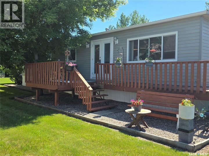 Property Photo:  15 James Bay  SK S0G 4L0 