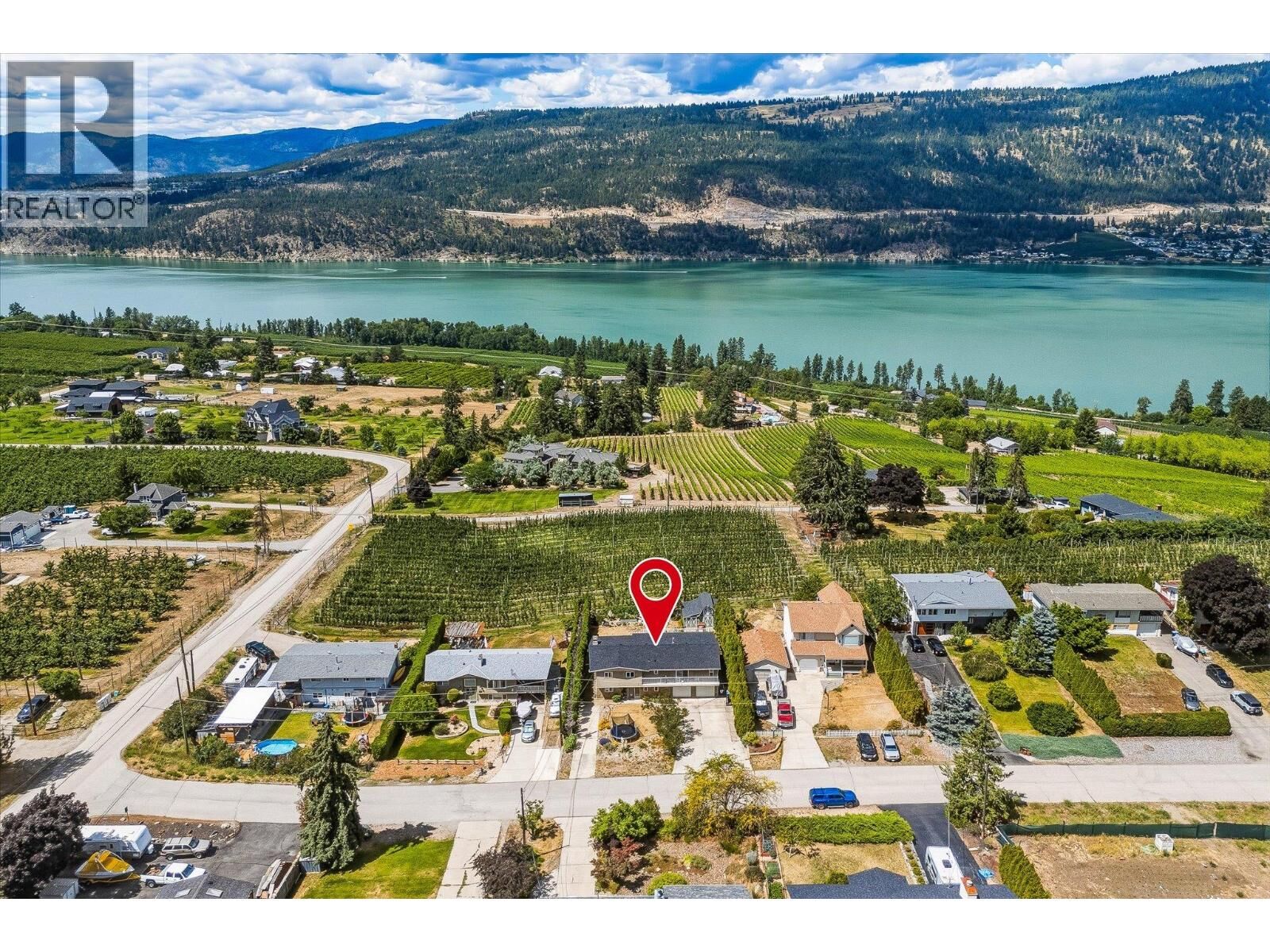 Property Photo: 14262 Harmen Road BC V4V 2B9