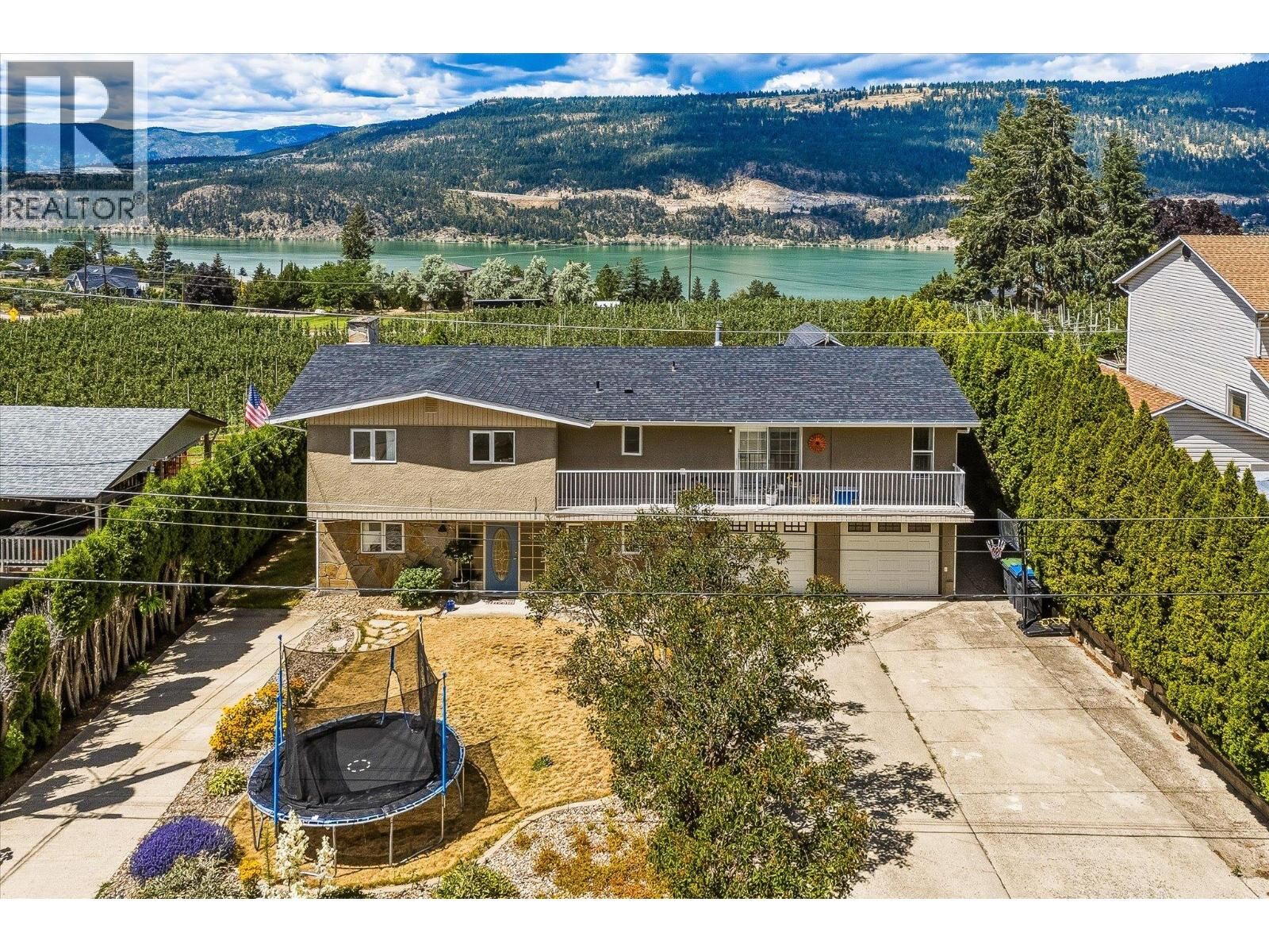 Property Photo: 14262 Harmen Road BC V4V 2B9
