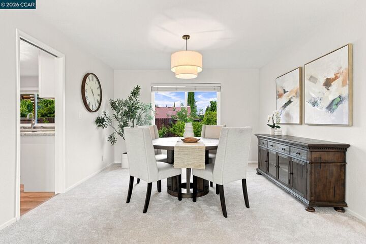 Property Photo:  1358 Shade Oak Ln  CA 94521 