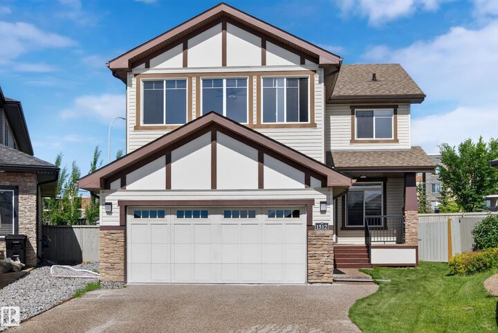 Property Photo: 1512 Cunningham Cape SW AB T6W 0Y3