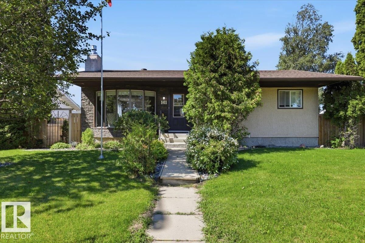 Property Photo:  141 Green Ash Drive  AB T9A 2H7 