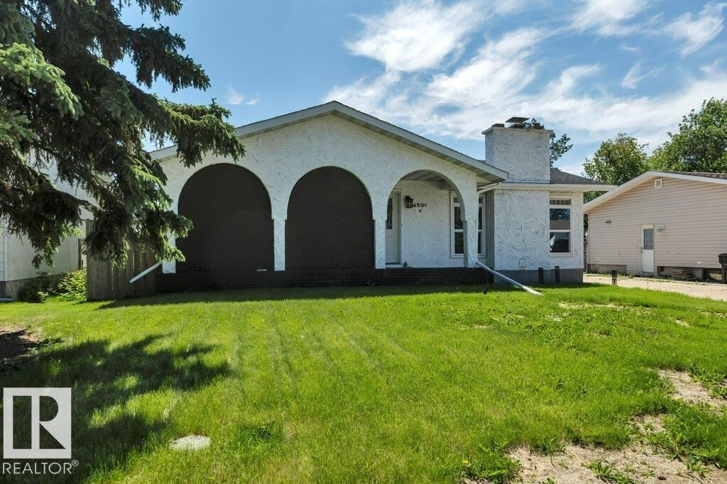 Property Photo:  4501 39 Avenue  AB T9E 4Y8 