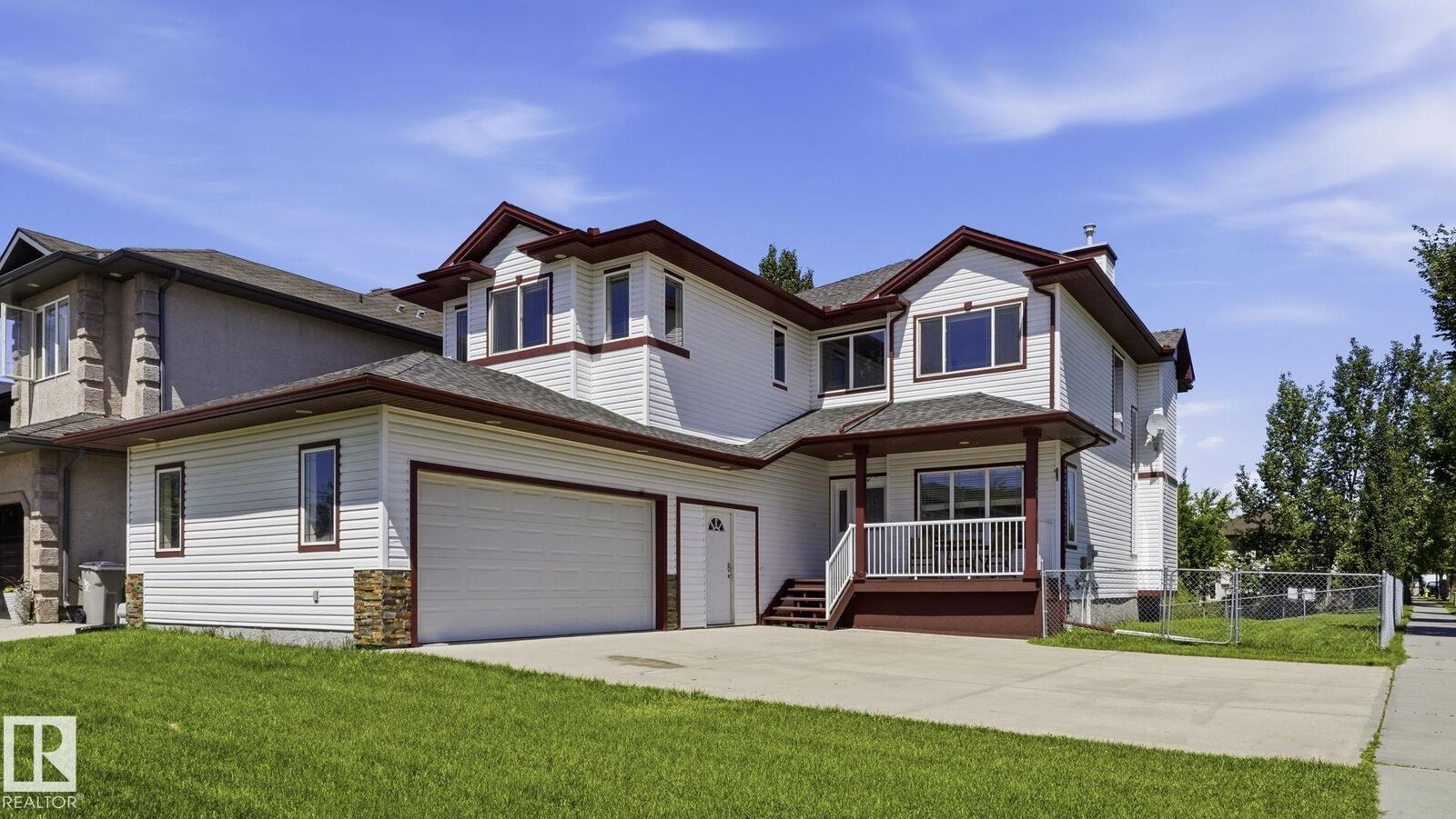 Property Photo:  98 Lakeland Drive  AB T4X 0B4 