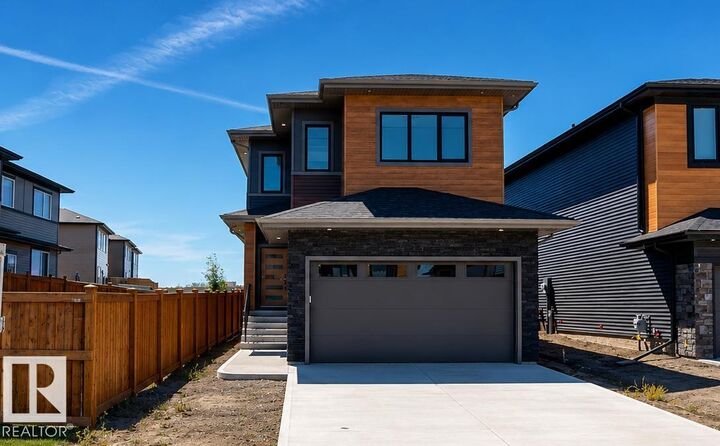 51 Grassview Crescent — photo 1