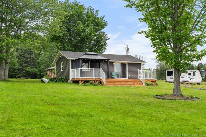 Property Photo: 123 Albert Road NB E4V 1S3