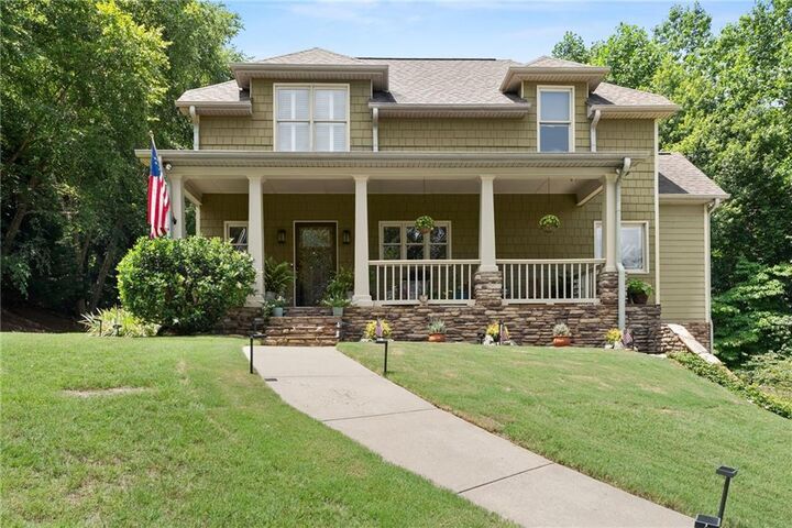 Property Photo: 5945 Wellington Avenue GA 30506