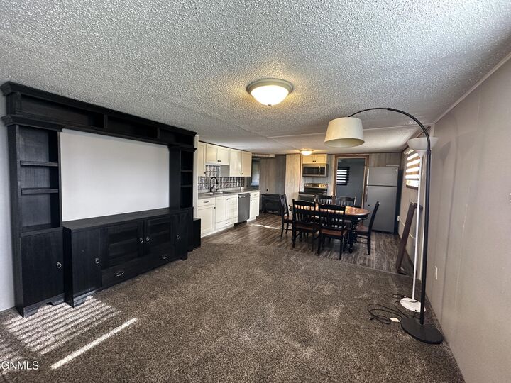 Property Photo:  105 School Street SE  ND 58467 