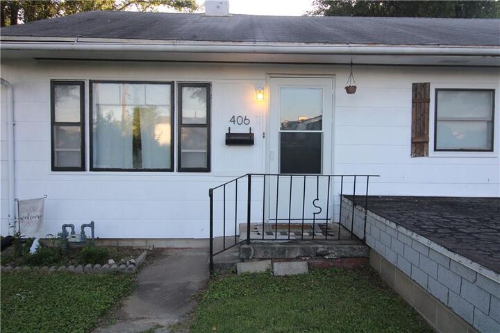 Property Photo: 406 Eulich Street MO 64501