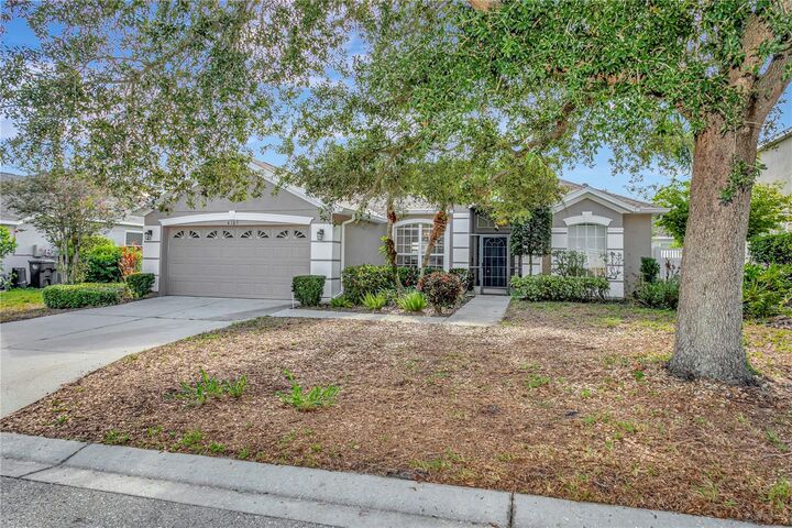 Property Photo: 4105 30th Lane E FL 34208