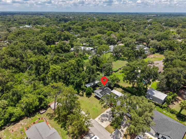 Property Photo: 401 Overland Drive FL 33511