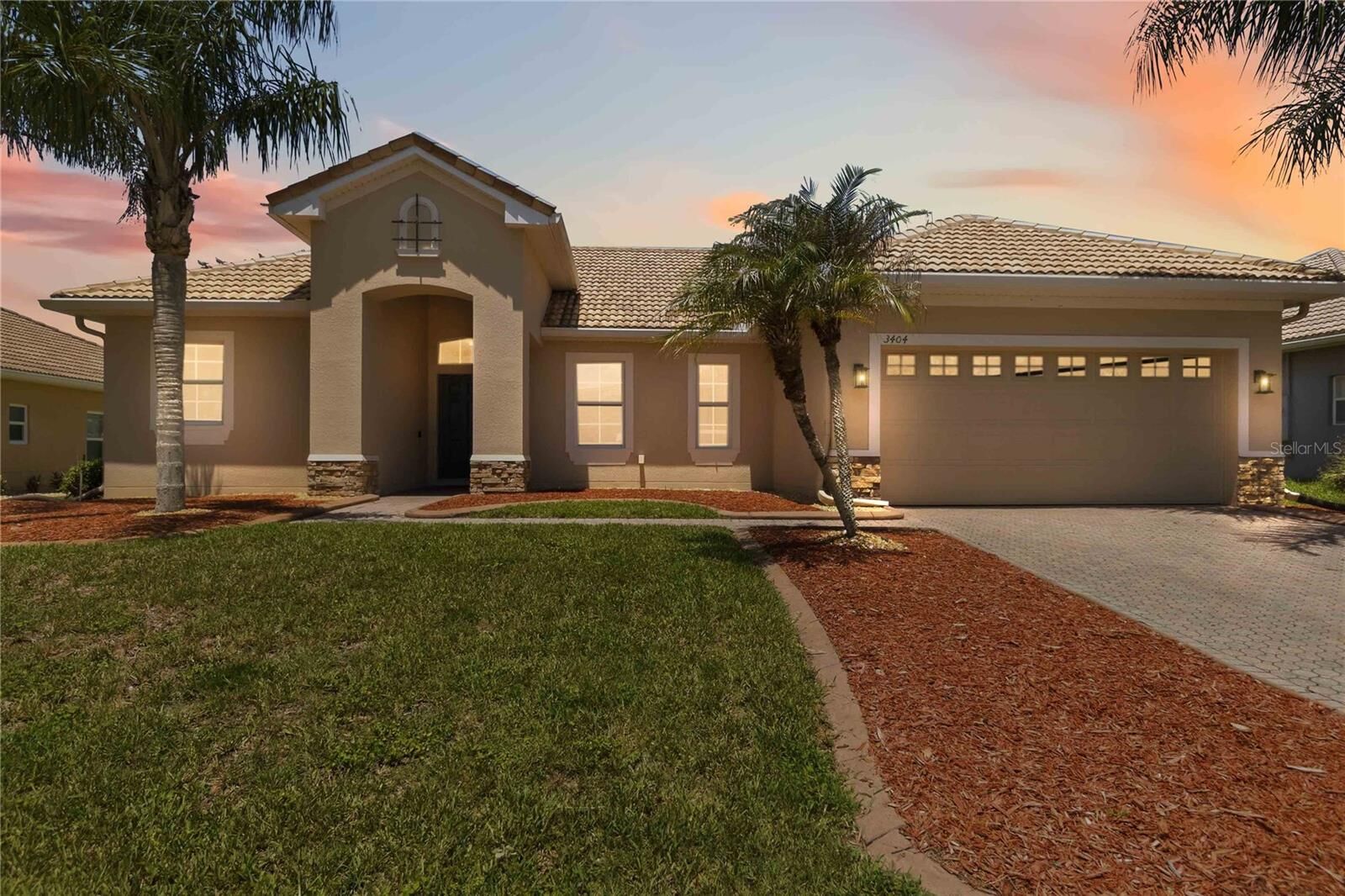 Property Photo:  3404 Great Pond Drive  FL 34746 