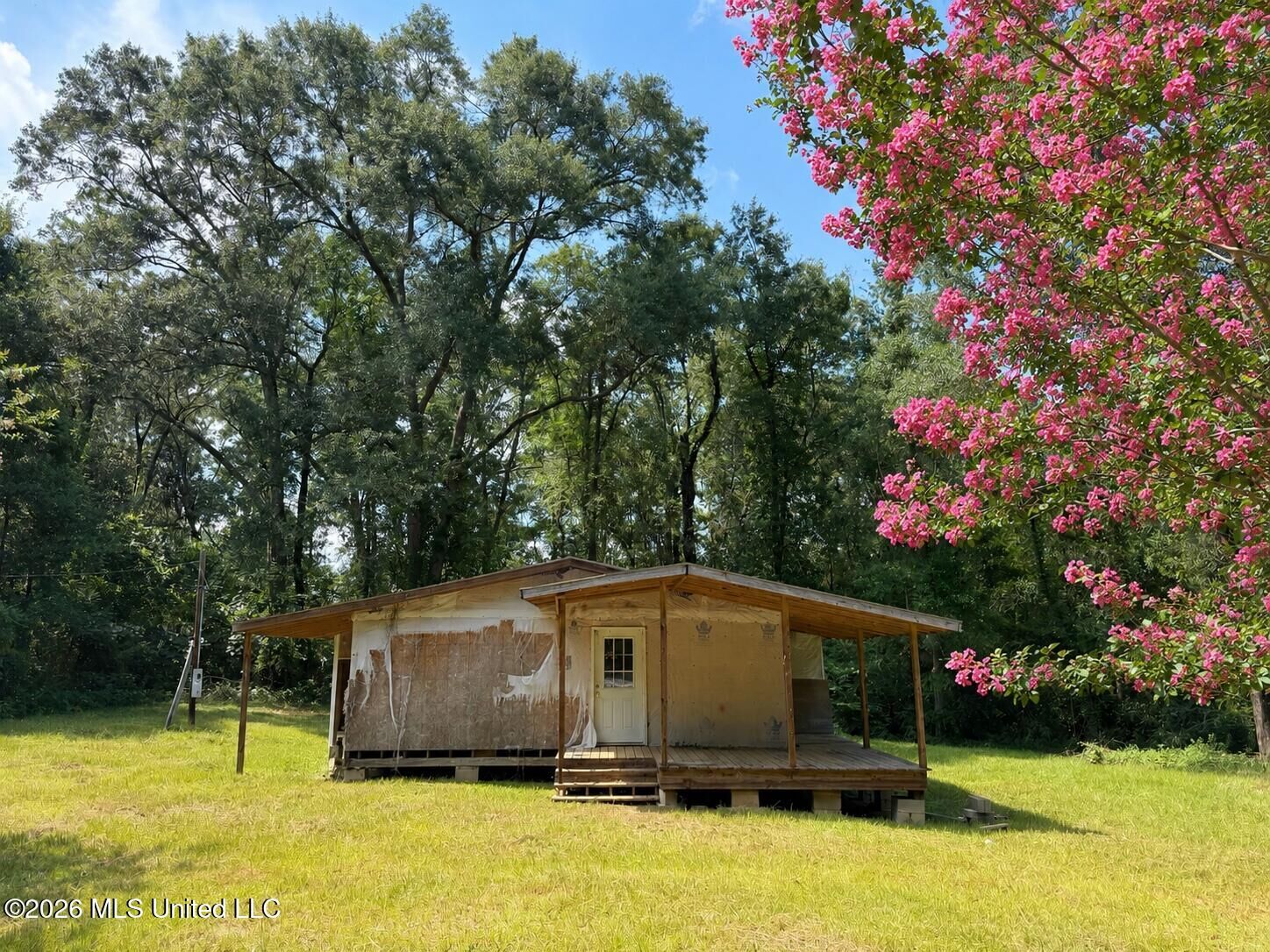 Property Photo:  31 Emmett Meitzler Road  MS 39466 