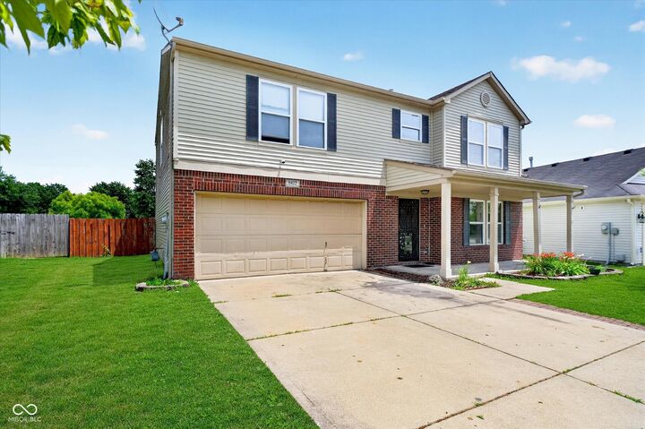 Property Photo:  8422 Weathervane Court  IN 46239 