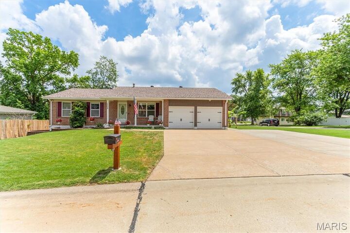 Property Photo: 1308 Cave Springs Estate Drive MO 63376