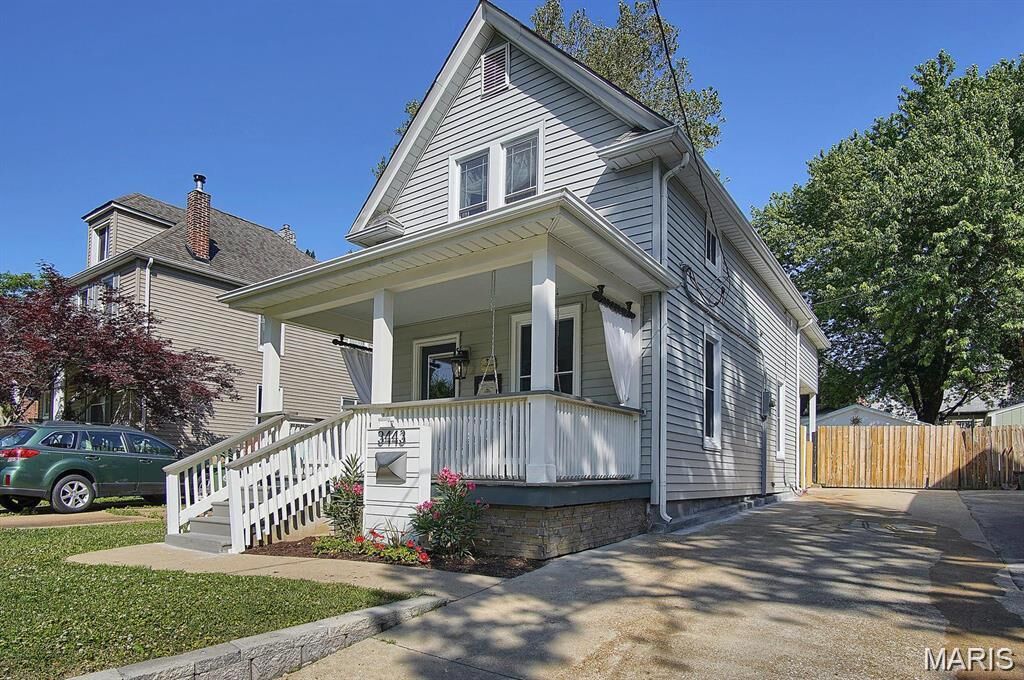 Property Photo:  3443 Commonwealth Avenue  MO 63143 
