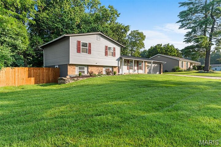Property Photo:  9 Linda Lane  MO 63376 