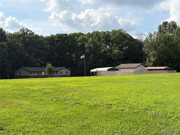 Property Photo:  135 Duffs Lane  IL 62049 