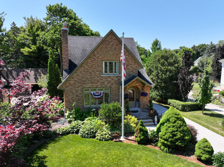Property Photo: 821 W Grand Ave WI 53074