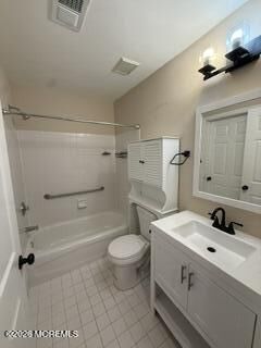 Property Photo:  402 Wedgewood Circle  NJ 07718 
