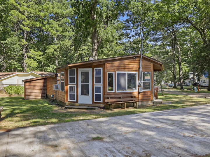 Property Photo: 312 Woodland MI 48886