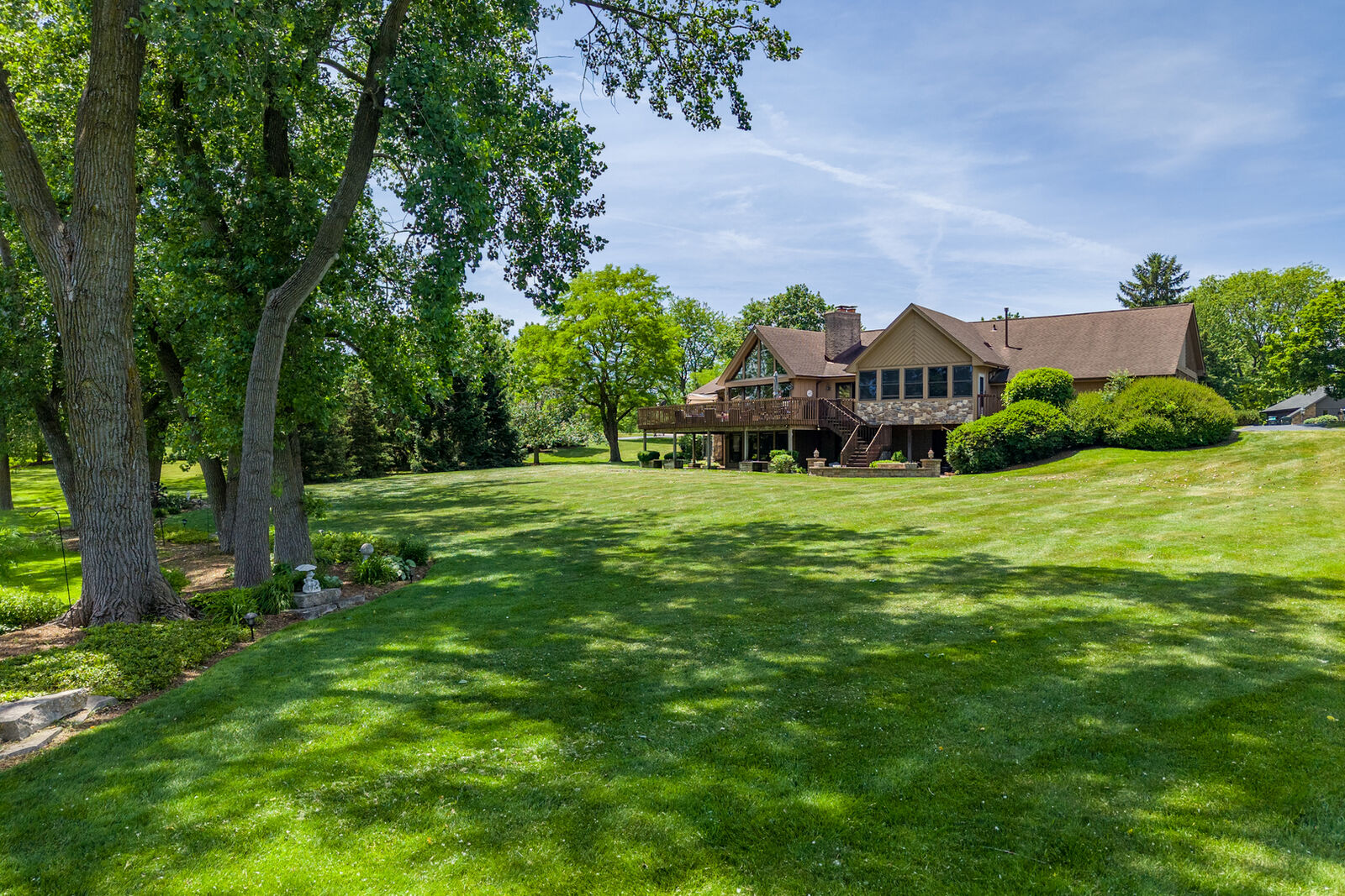 Property Photo:  2005 Selkirk Court  IL 60010 