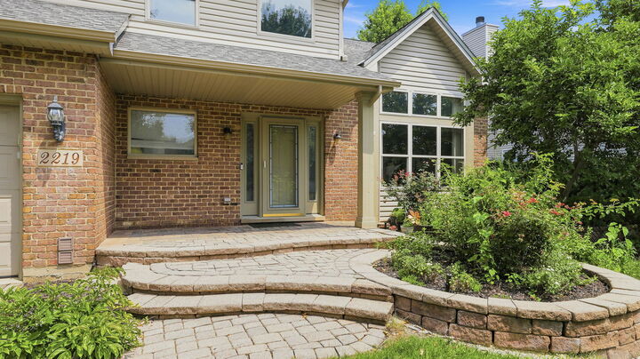 Property Photo:  2219 Haider Avenue  IL 60564 