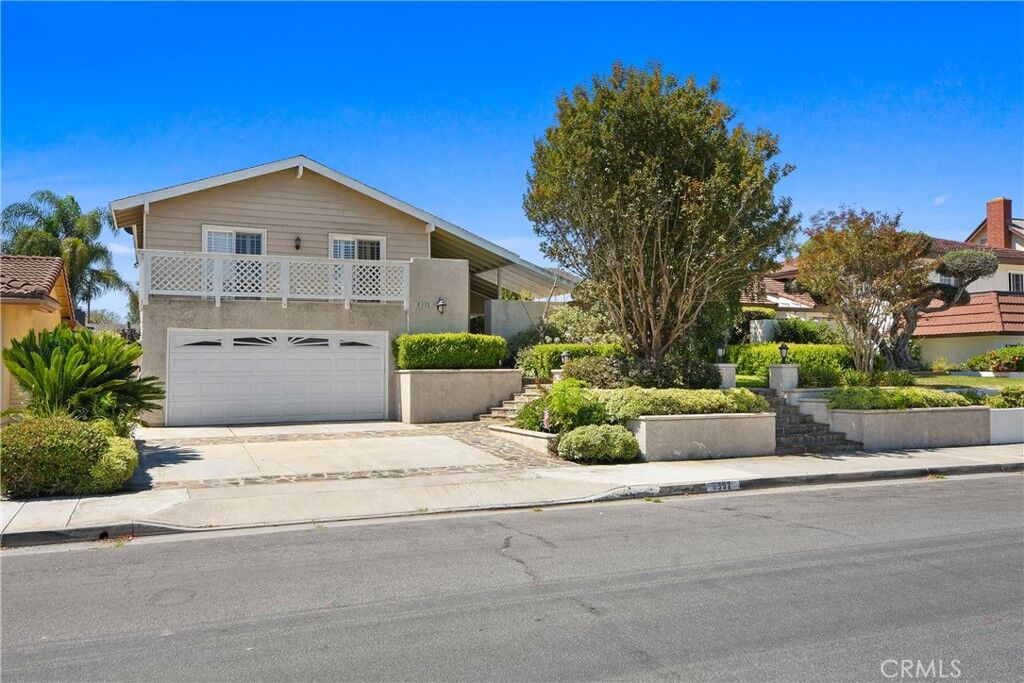 Property Photo:  8392 Snowbird Drive  CA 92646 