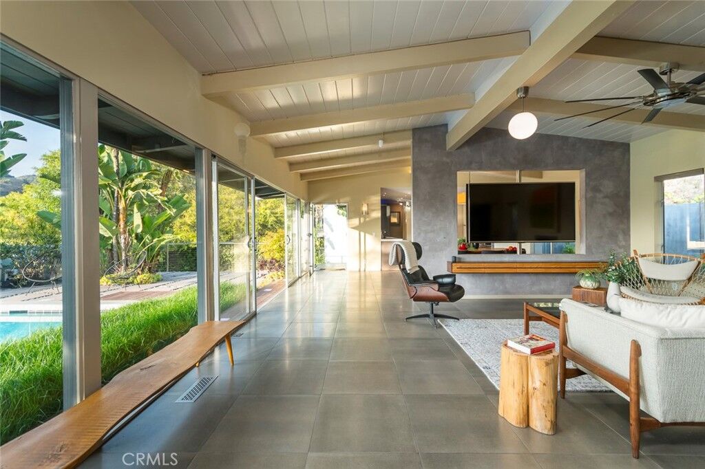 Property Photo:  2770 Mira Vista Drive  CA 91208 