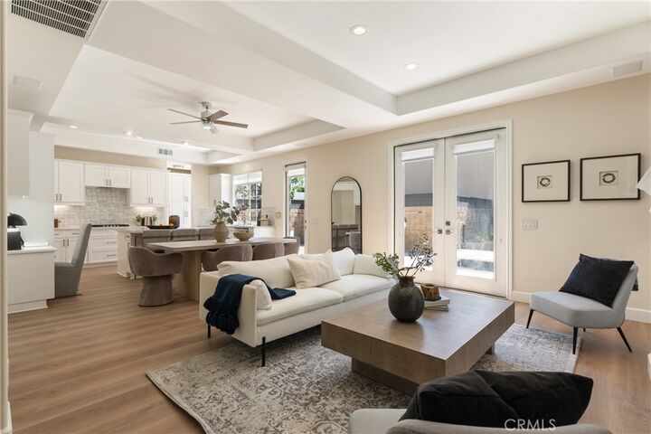 Property Photo: 267 Mesa Dr CA 92627