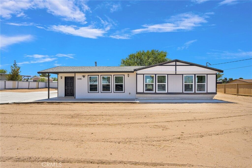 Property Photo:  11886 Locust  CA 92345 