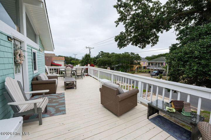 Property Photo:  706 W 3rd Street  NC 27948 