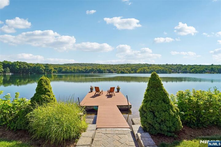 Property Photo:  1050 W Pines Lake Drive  NJ 07470 