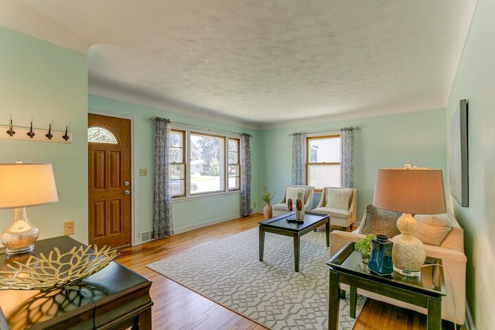 Property Photo: 2128 Case Avenue E MN 55119