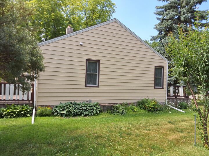 Property Photo: 417 4th Street ND 58081