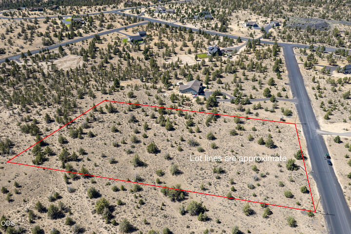 Property Photo:  SE Galveston Loop 76  OR 97754 