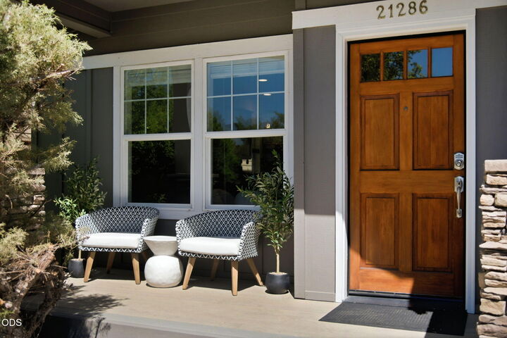 Property Photo:  21286 NE Beall Drive  OR 97701 