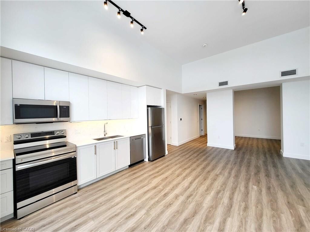 Photo de la propriété: 75 Huron Street 202 ON N3A 1K1